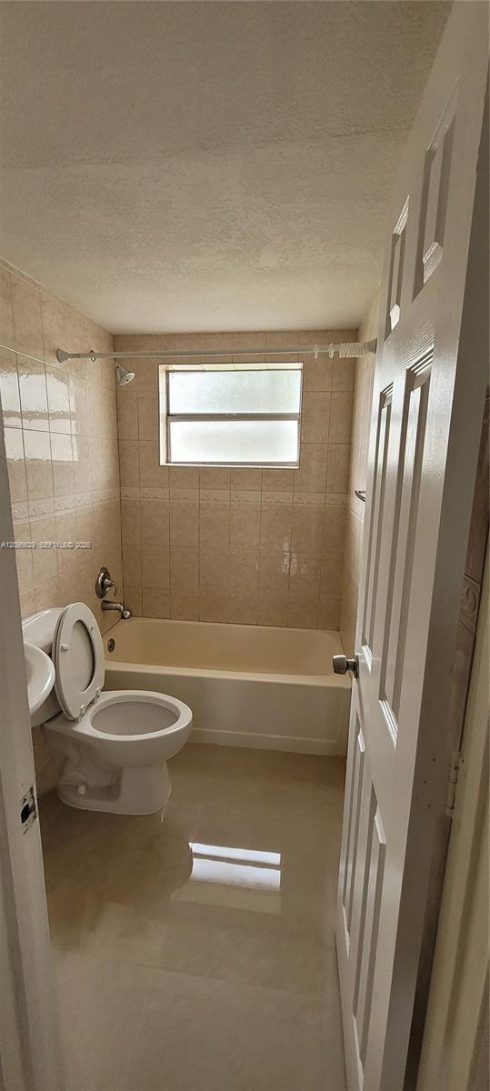 7101 SW 89th Court