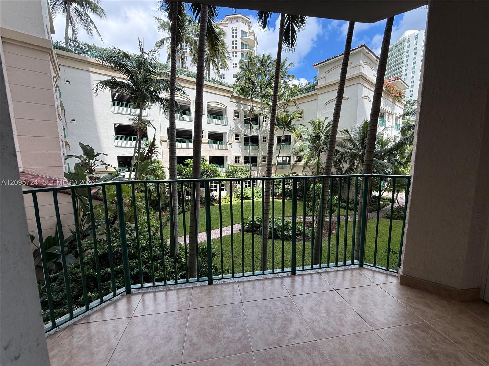 19900 E Country Club Drive