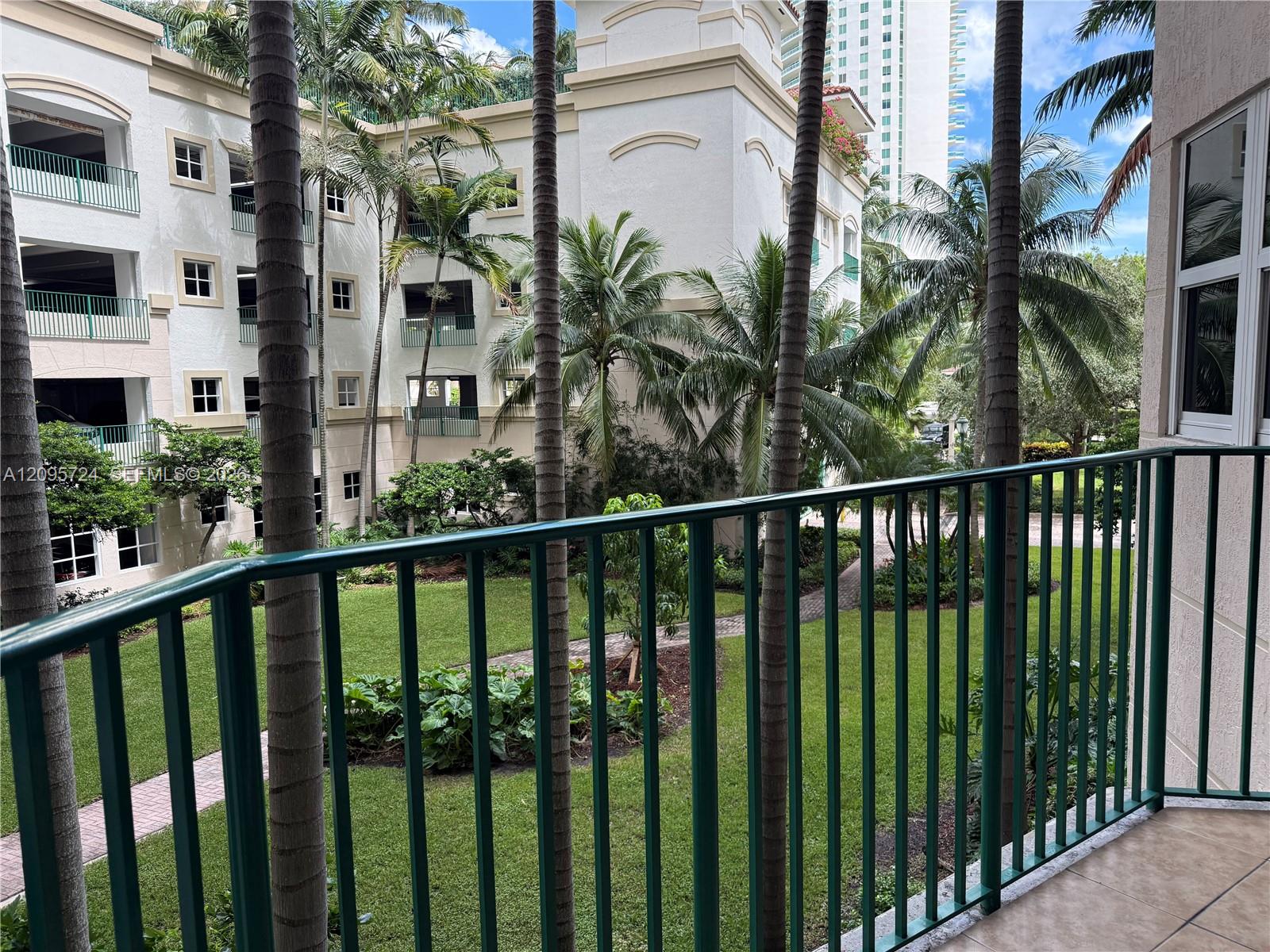 19900 E Country Club Drive