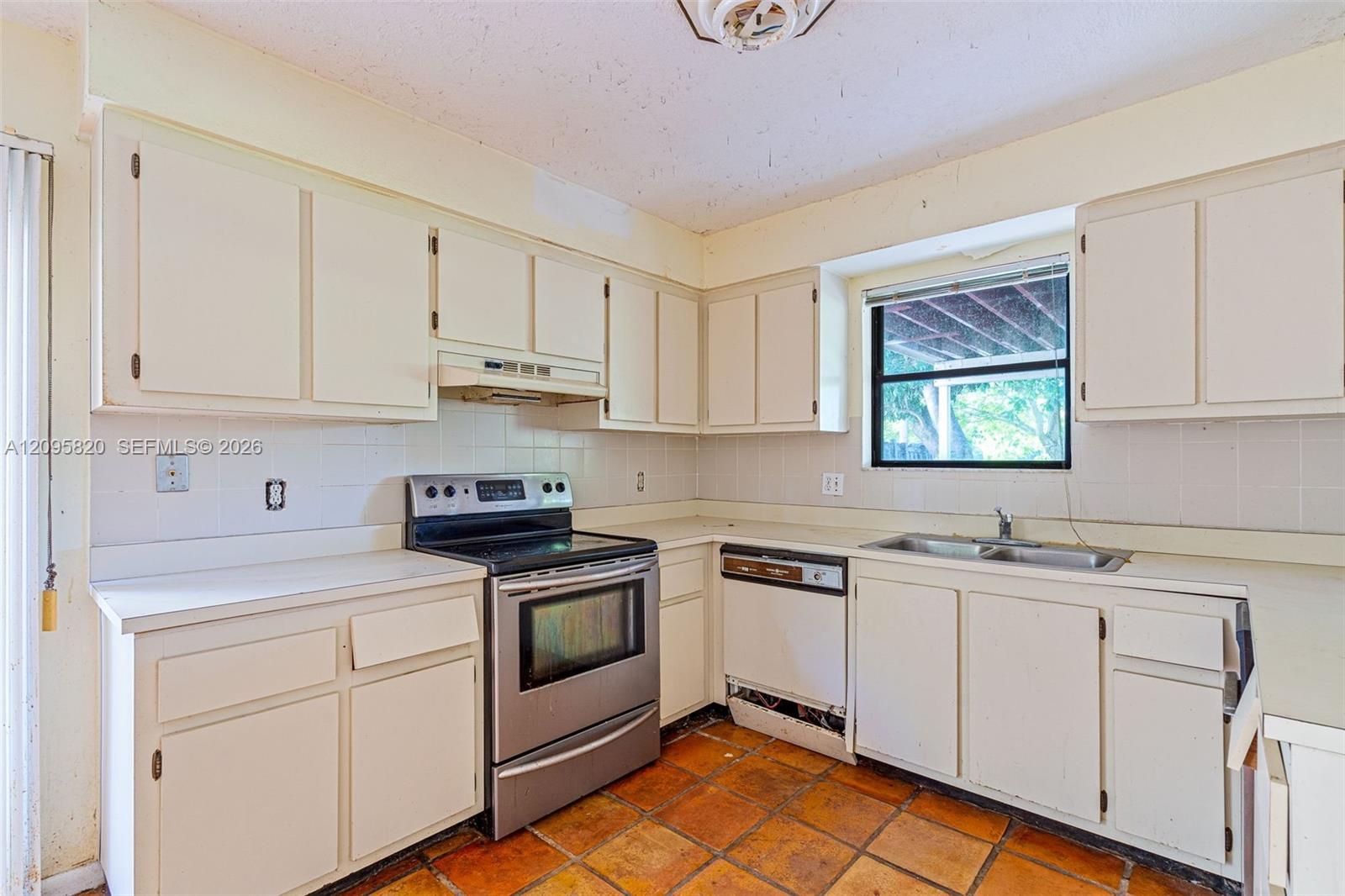 10618 SW 148th Ave Drive