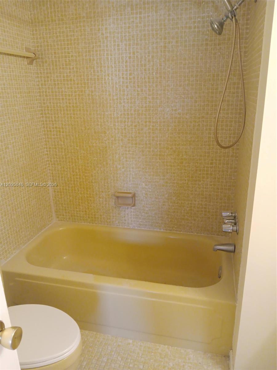 3545 NE 166th Street