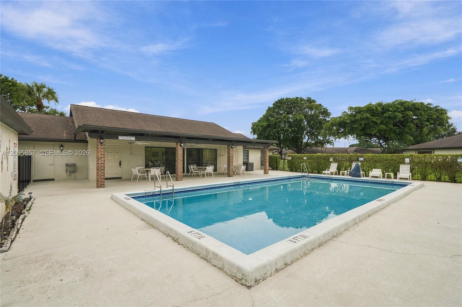 4865 Equestrian Road