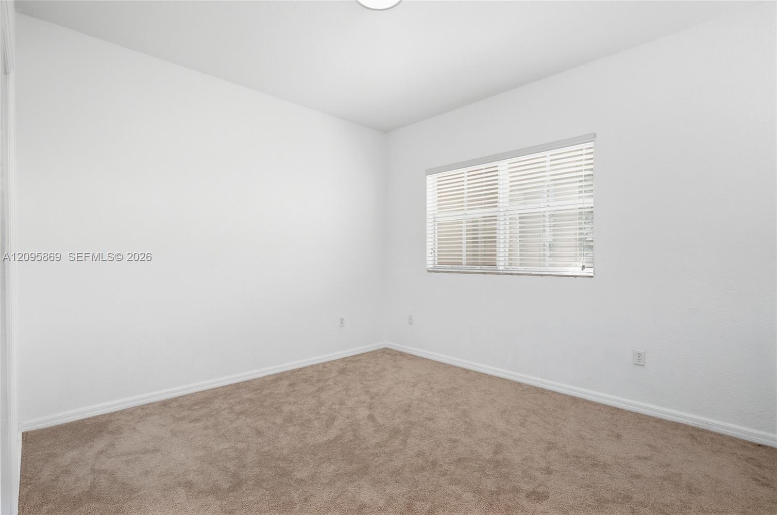 10870 NW 88th Terrace