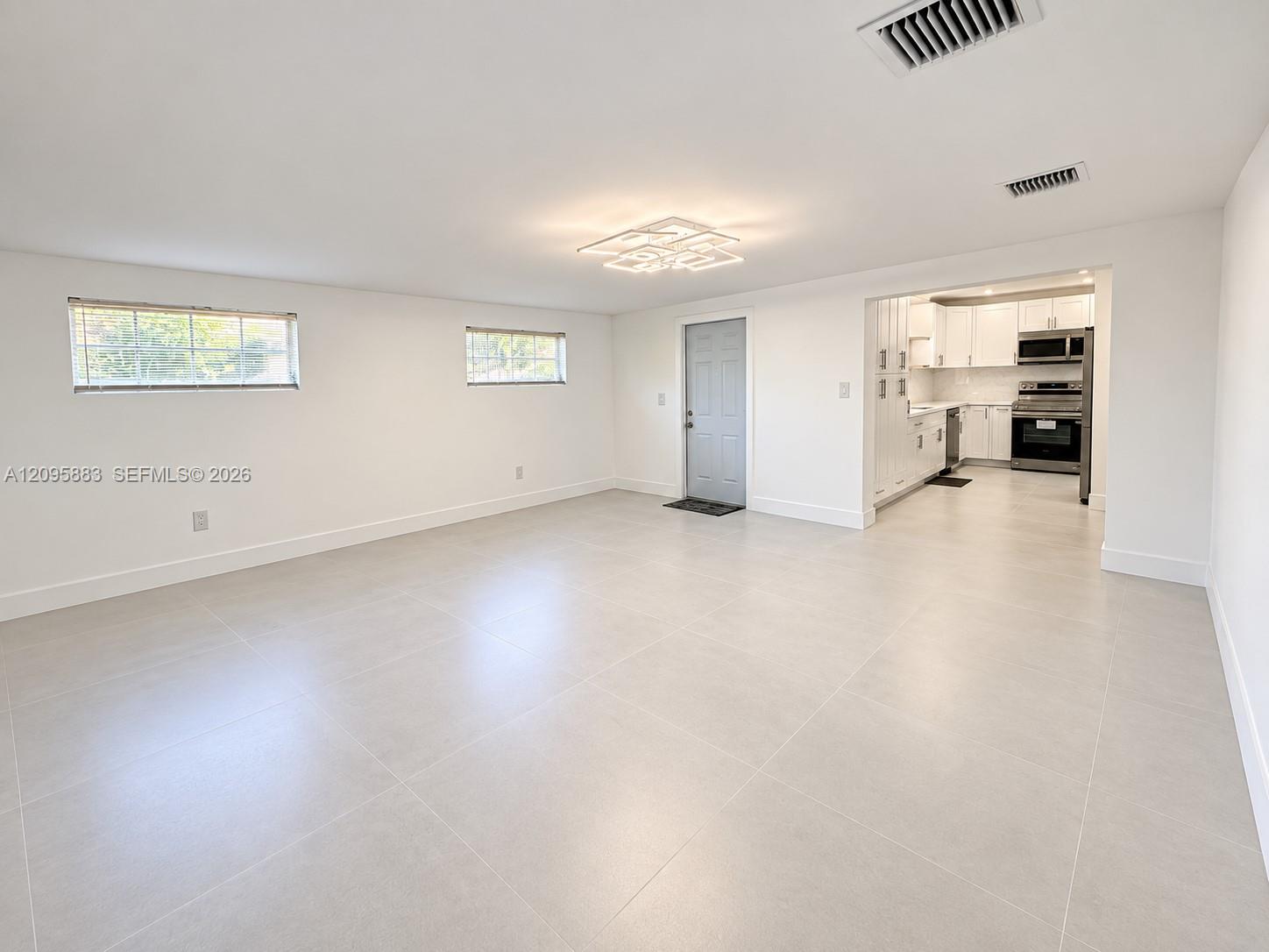 710 NW 176th Terrace