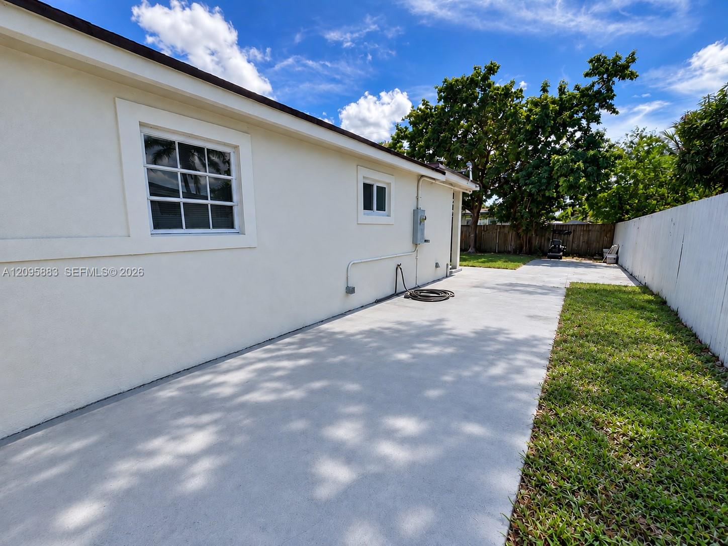 710 NW 176th Terrace