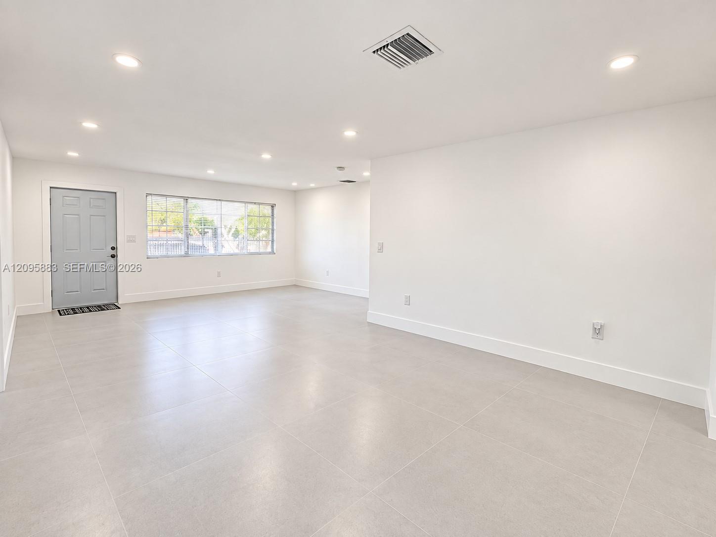 710 NW 176th Terrace