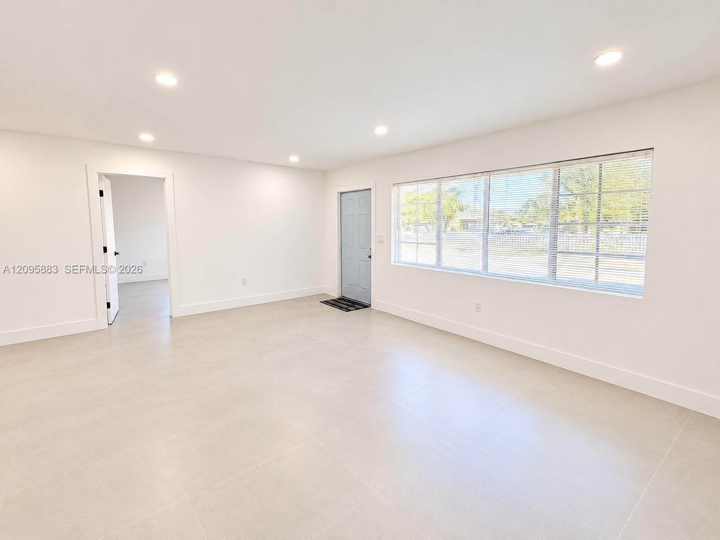 710 NW 176th Terrace