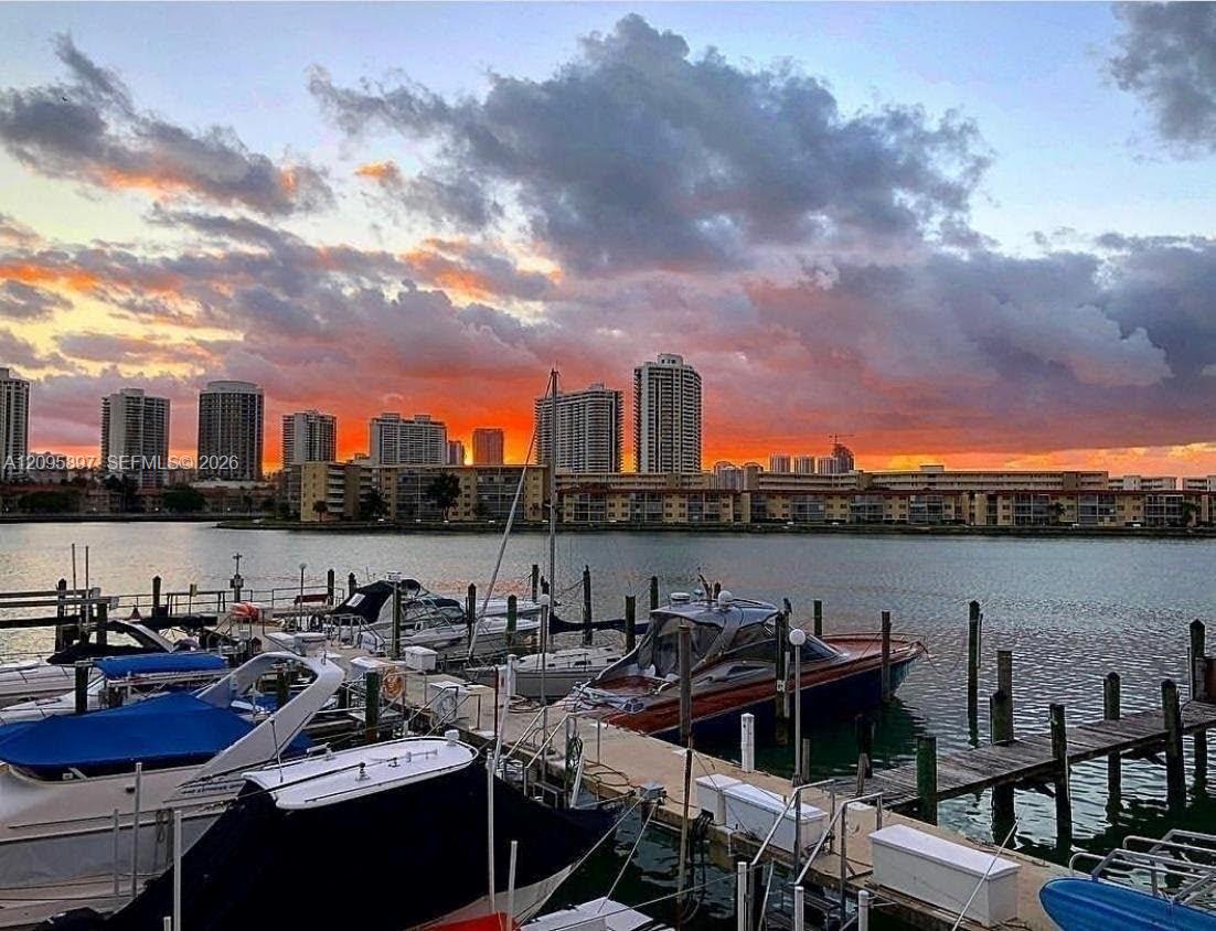 18031 Biscayne Boulevard