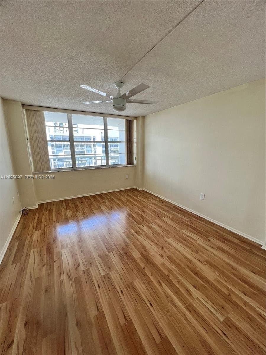 18031 Biscayne Boulevard
