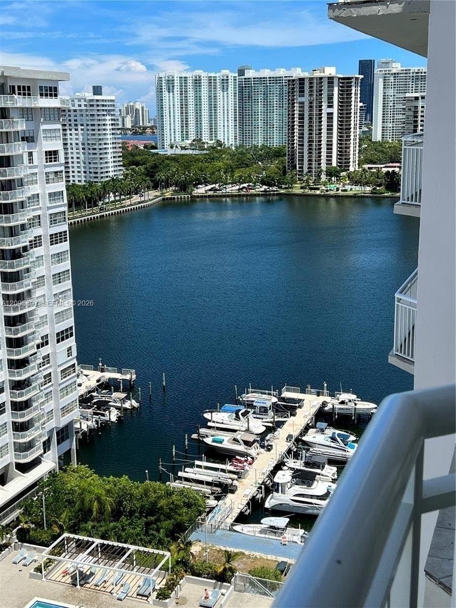 18031 Biscayne Boulevard
