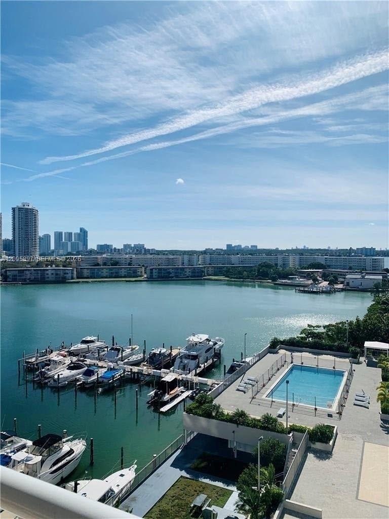 18031 Biscayne Boulevard