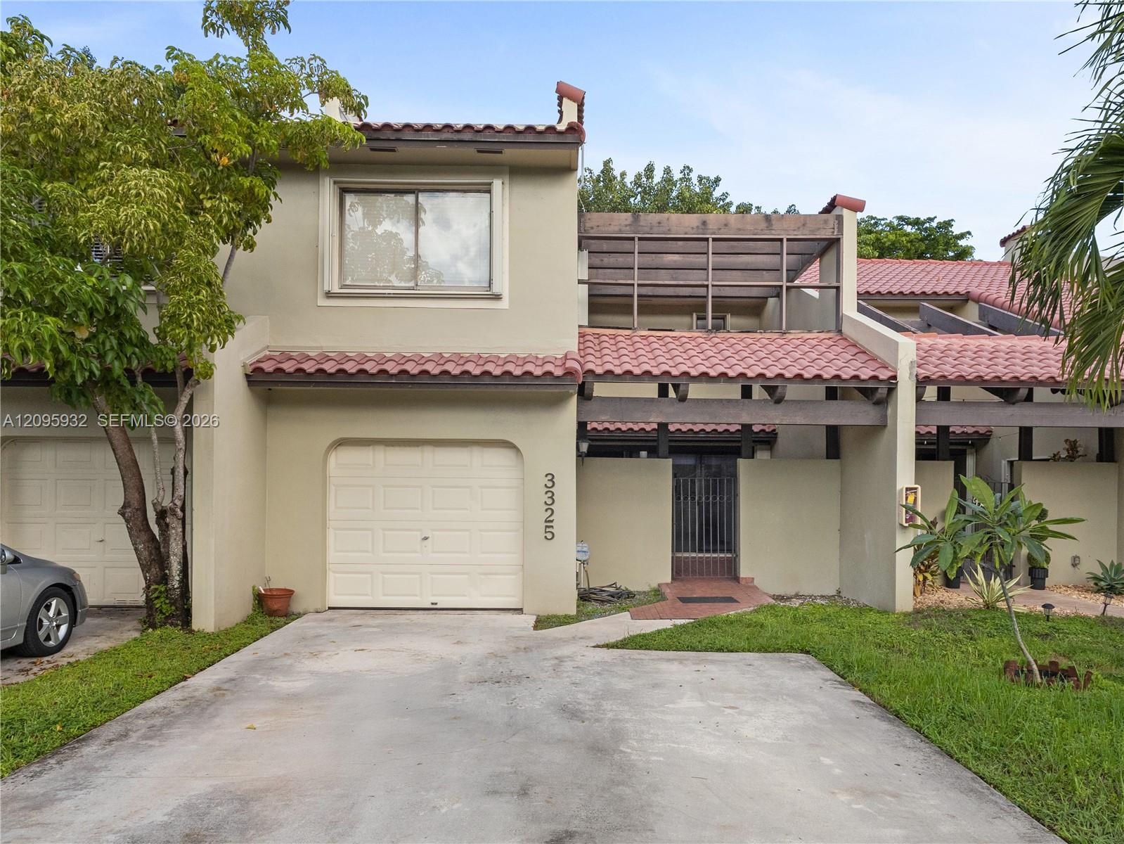 3325 Torremolinos Avenue