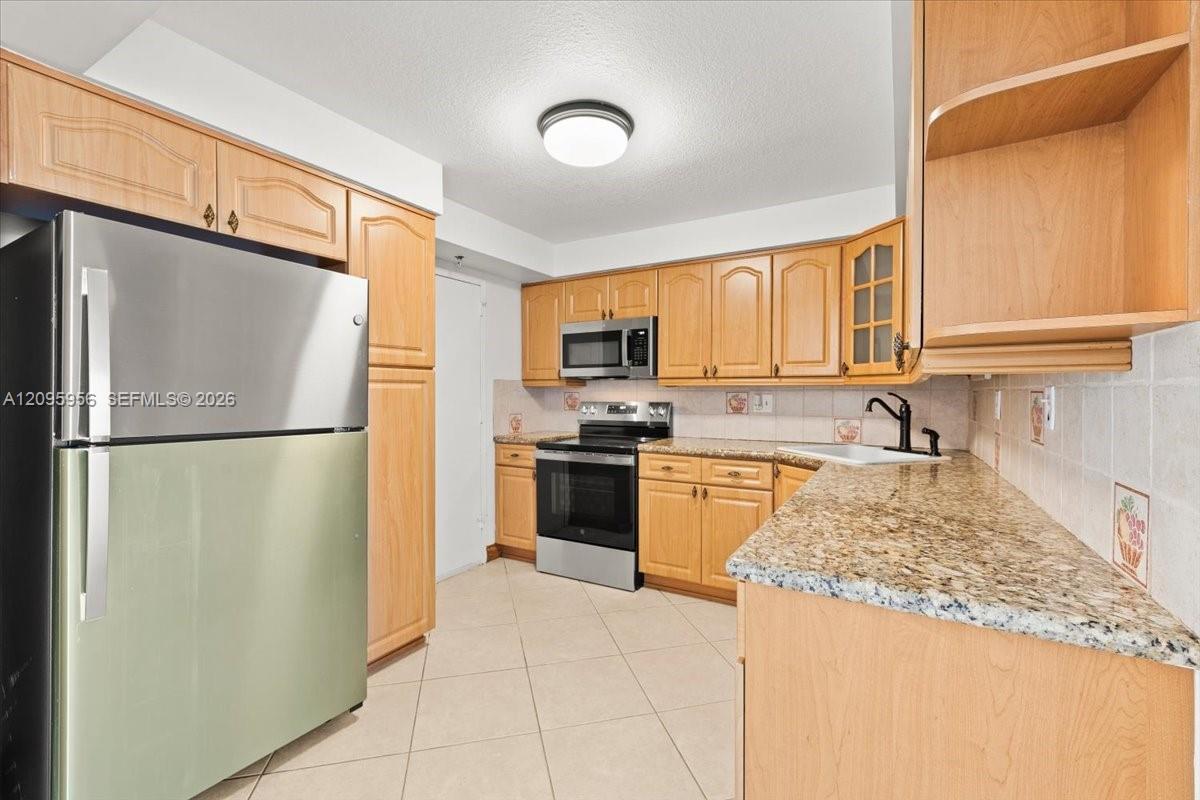 2780 NE 183rd Street