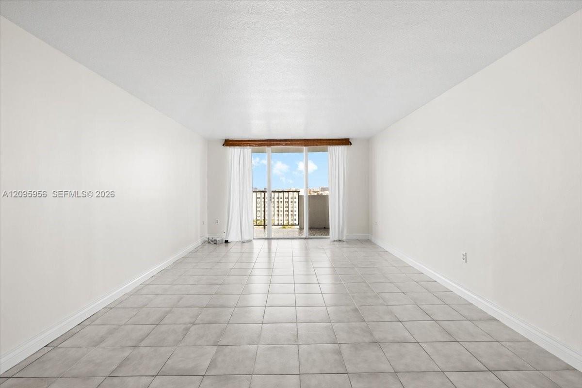 2780 NE 183rd Street