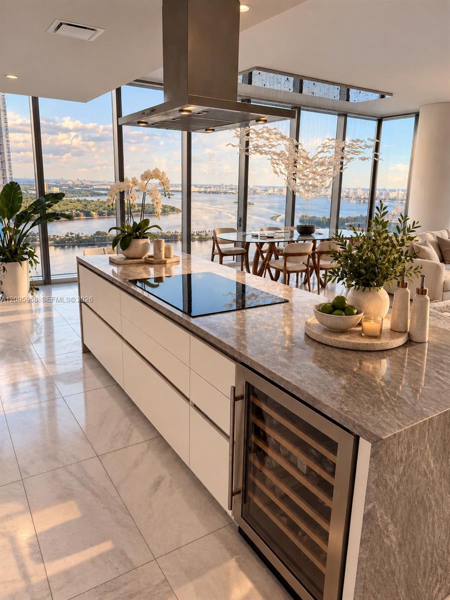 700 NE 26th Terrace