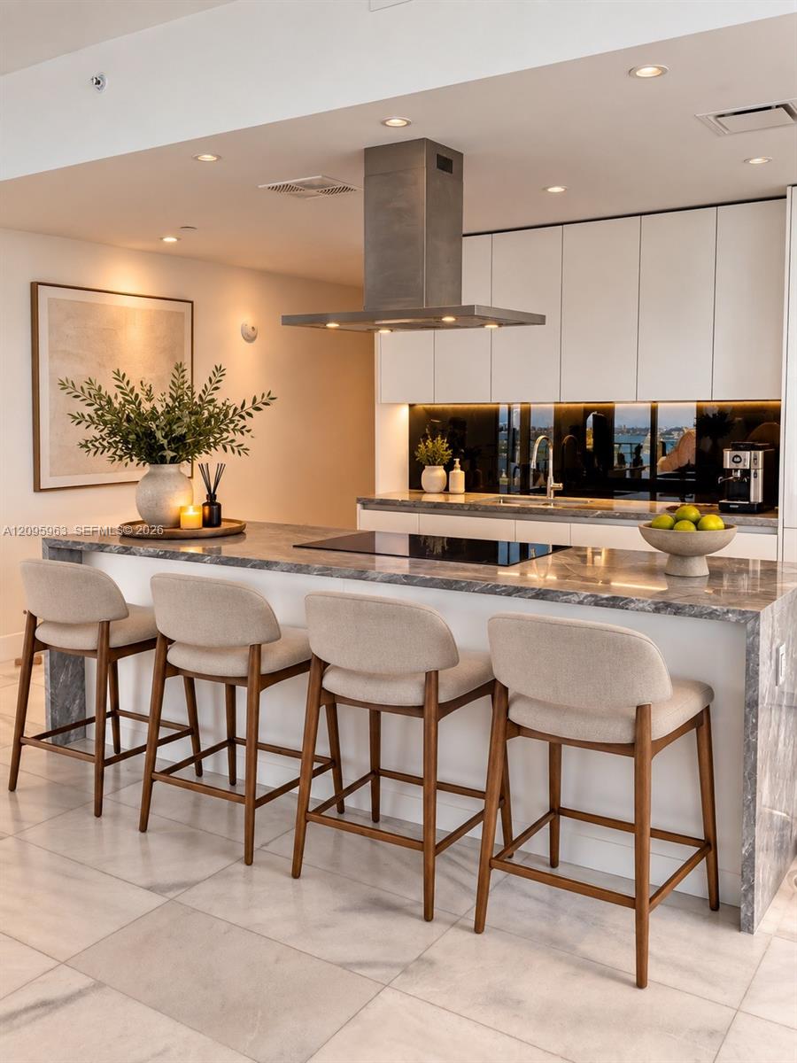 700 NE 26th Terrace