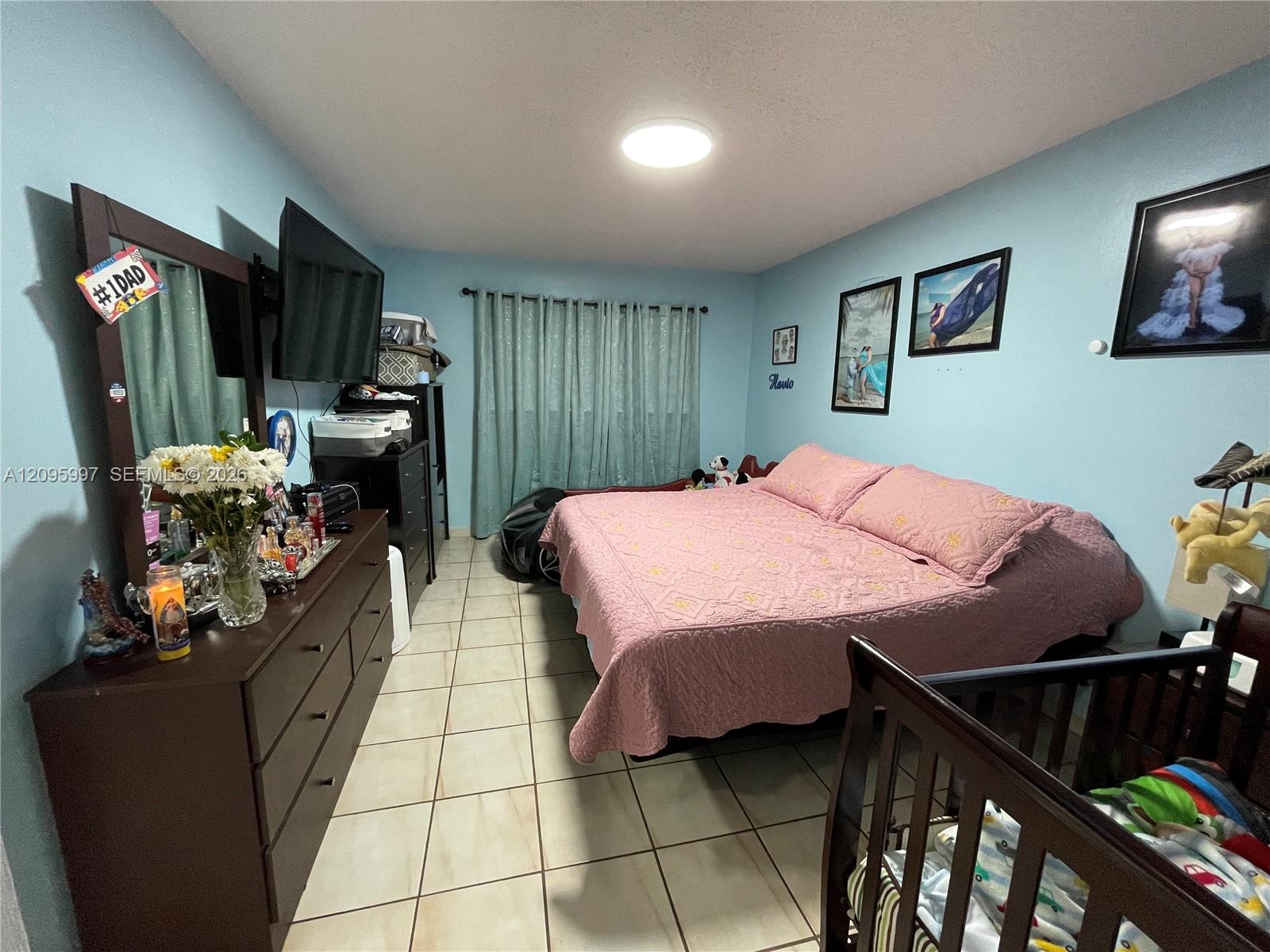 1055 W 77th Street