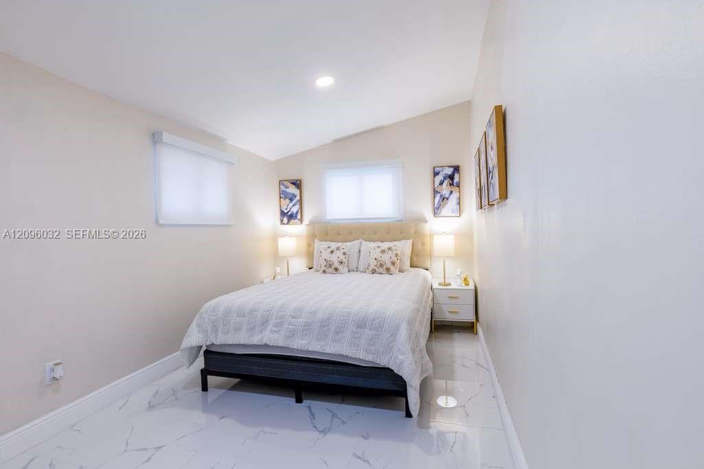 55 SW 60th Avenue