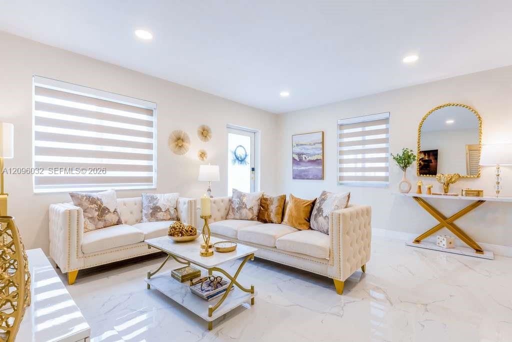 55 SW 60th Avenue