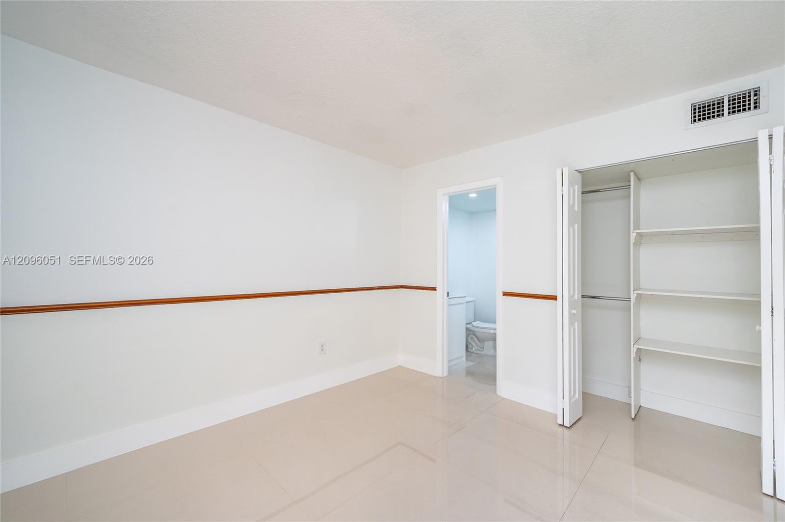 4709 NW 7th Street