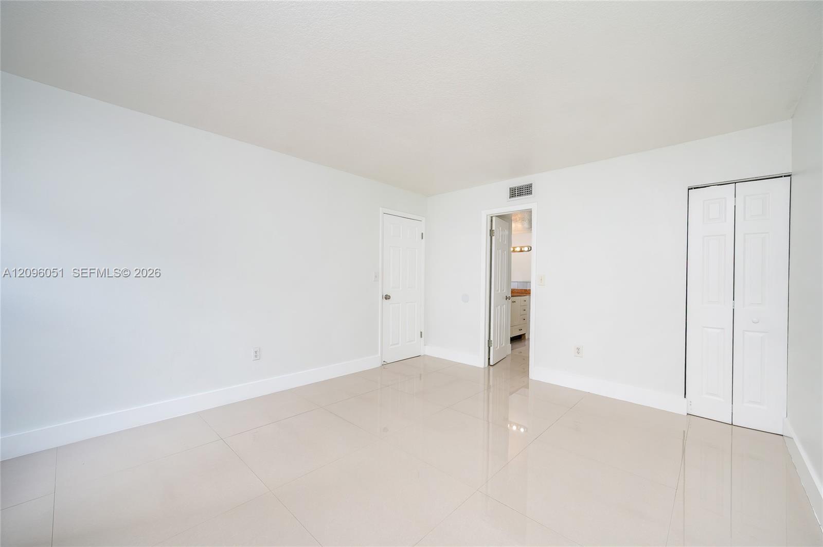 4709 NW 7th Street