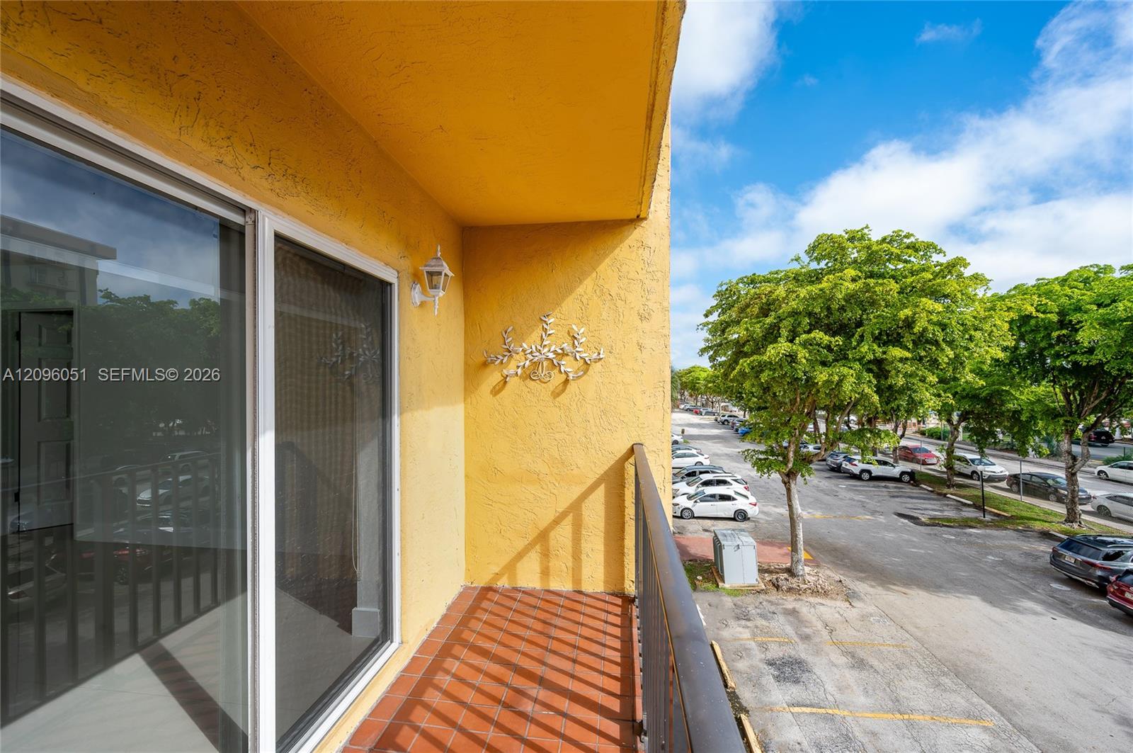 4709 NW 7th Street
