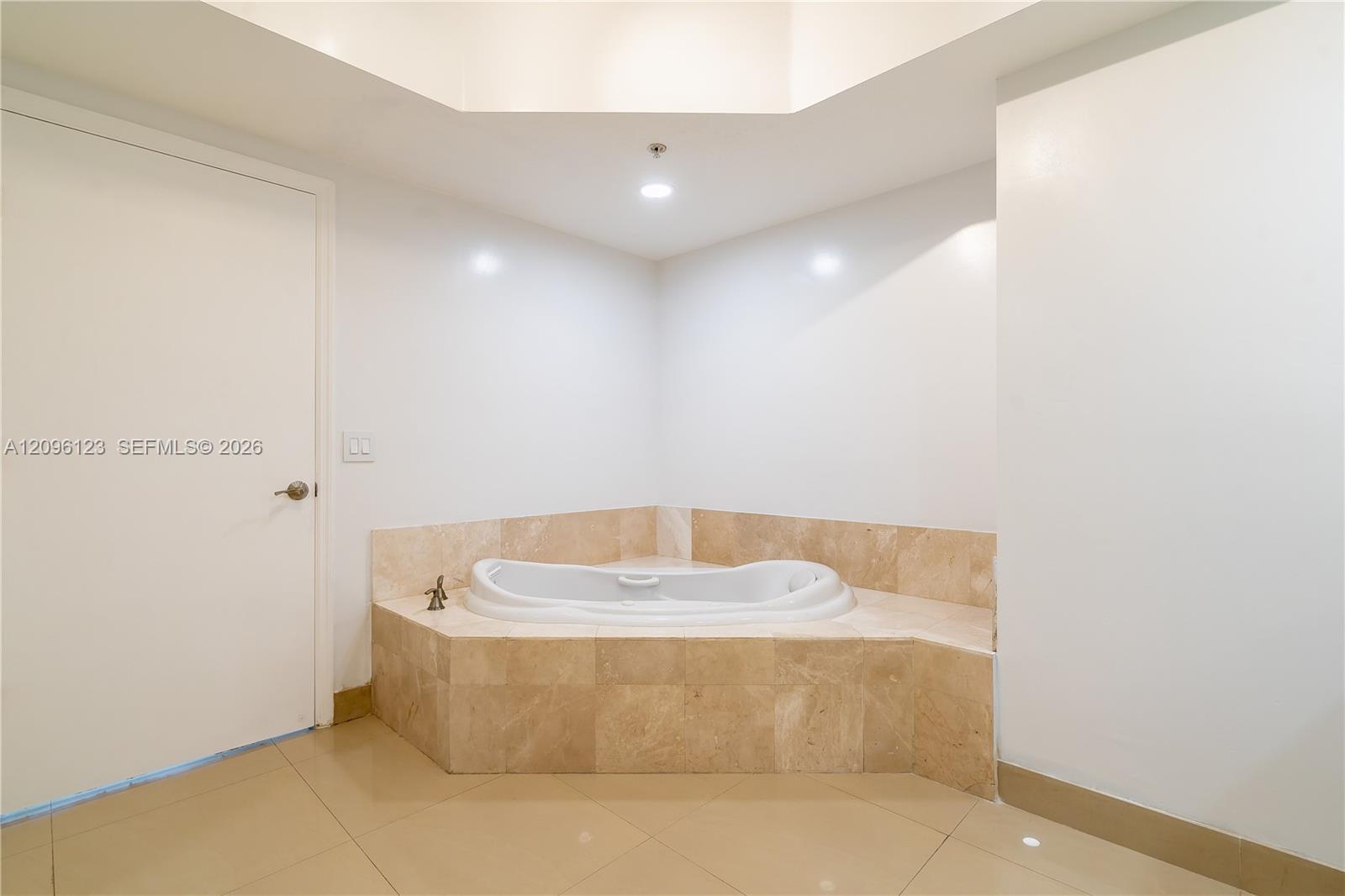 14951 Royal Oaks Lane