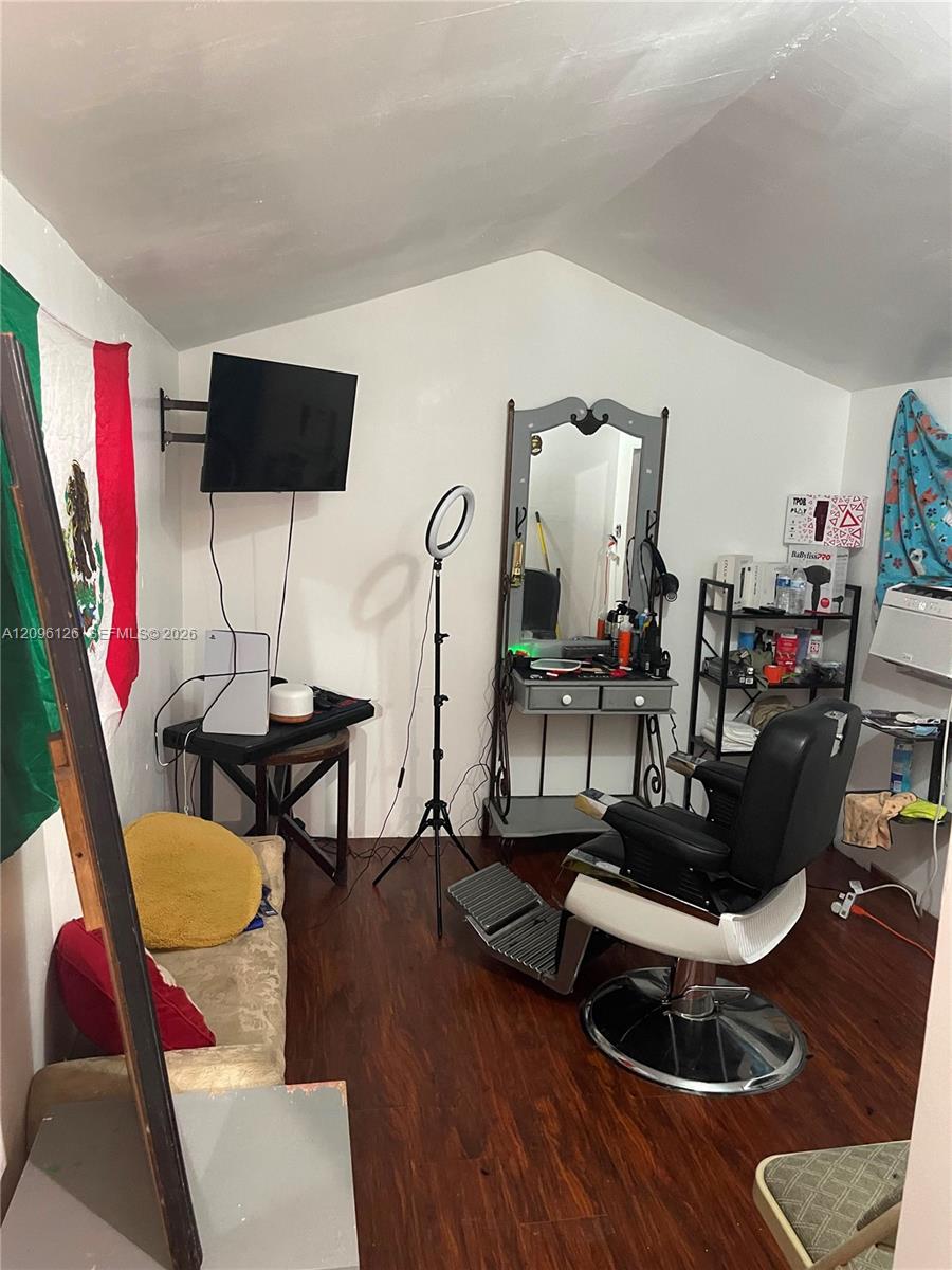 451 SE 8th Street