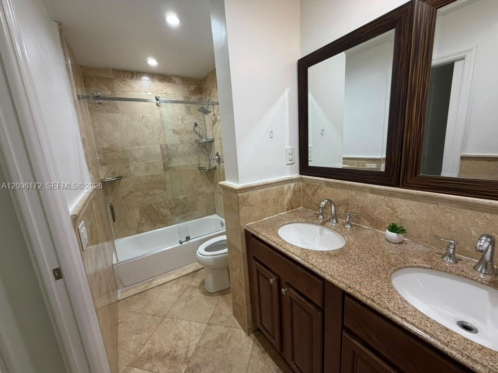2375 W 74th Street