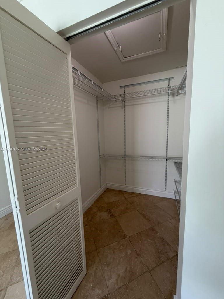2375 W 74th Street