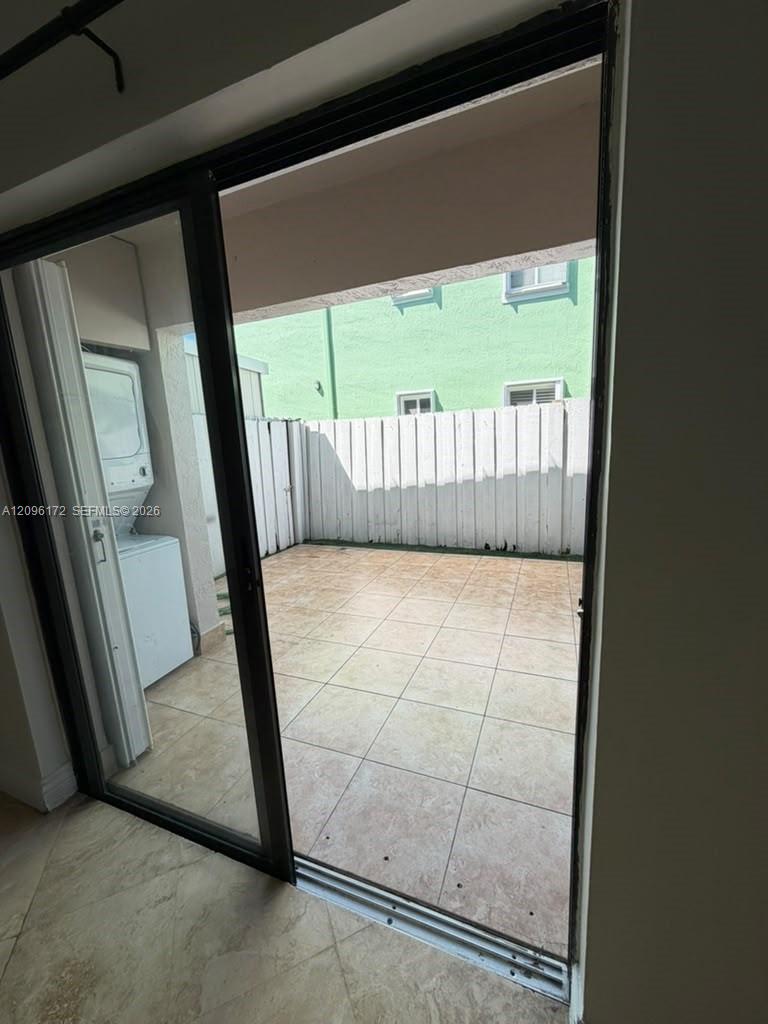 2375 W 74th Street