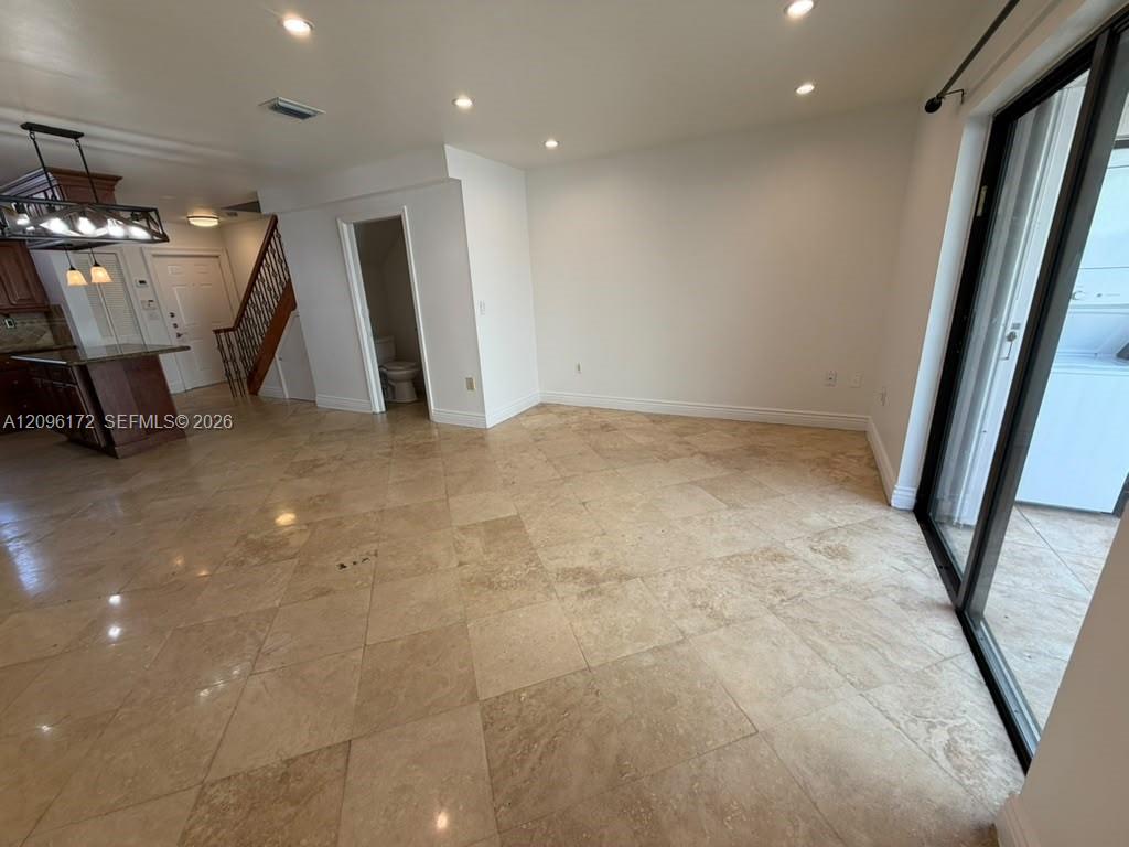2375 W 74th Street