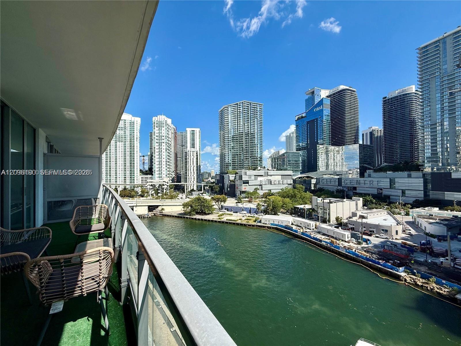 92 SW 3rd Street