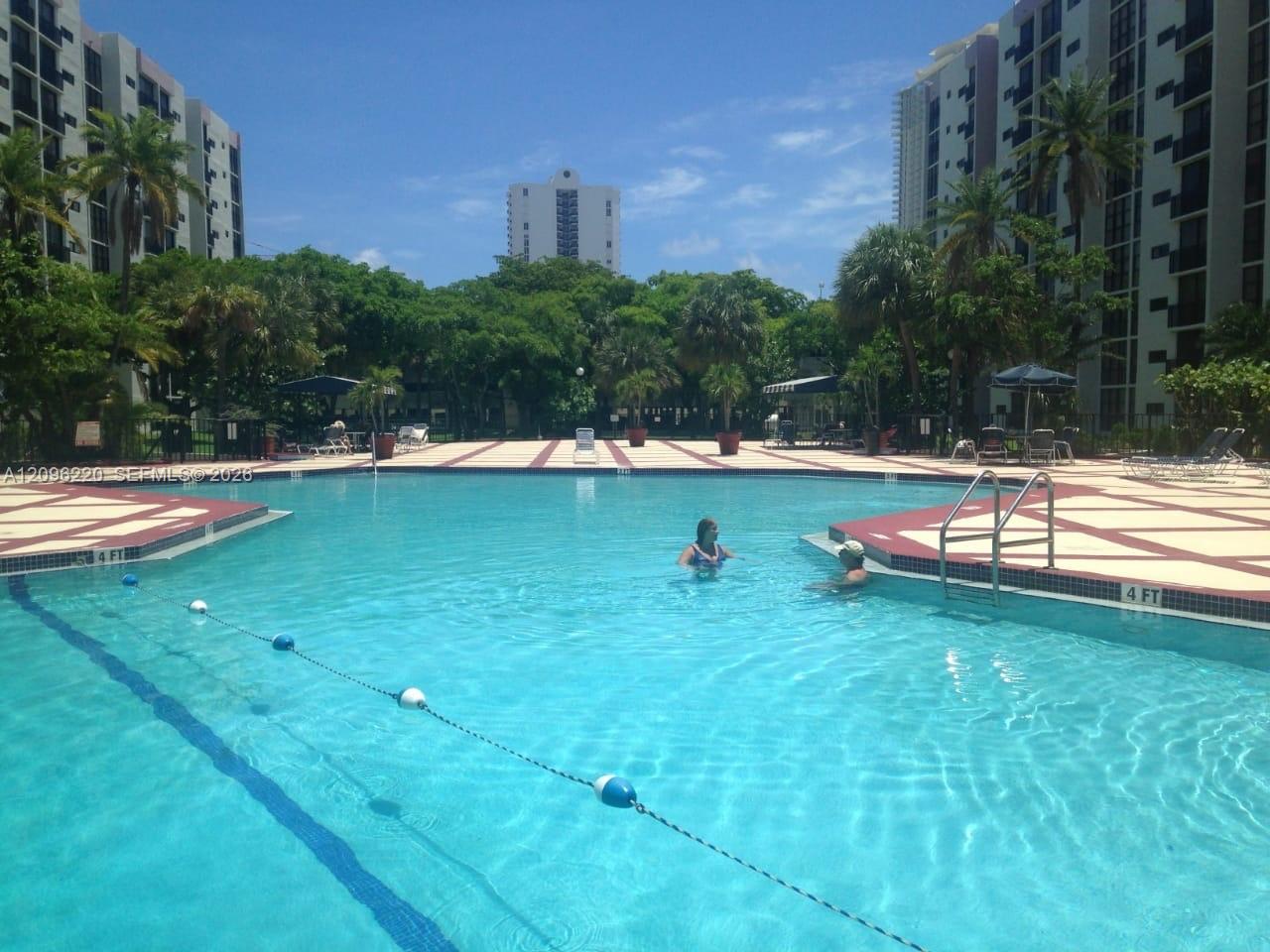 17021 N Bay Road