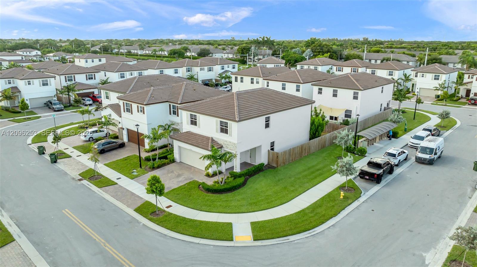2479 SE 24th Drive