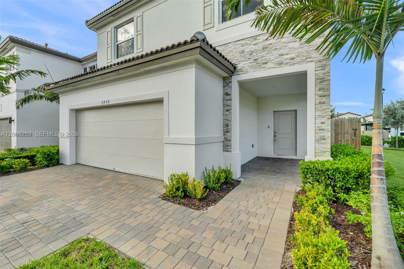 2479 SE 24th Drive