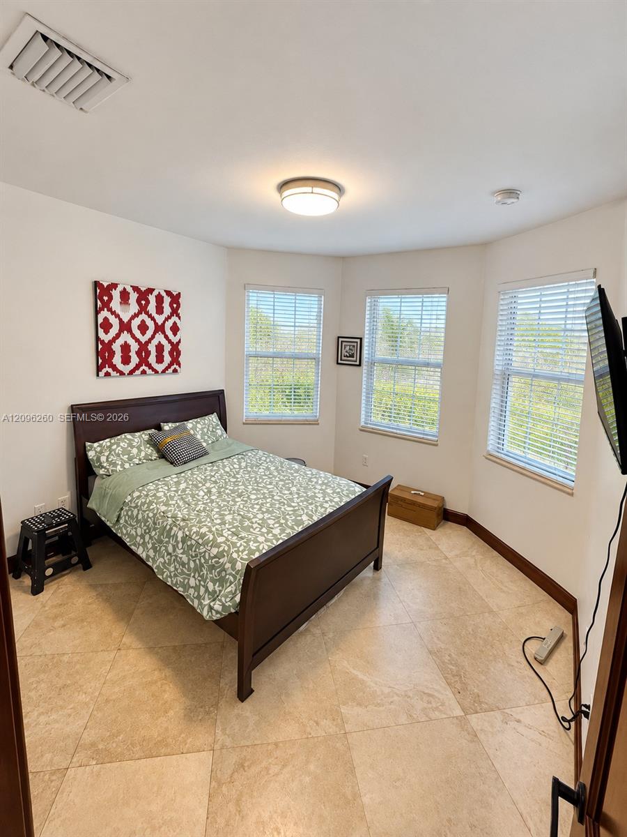 11530 NW 82nd Terrace