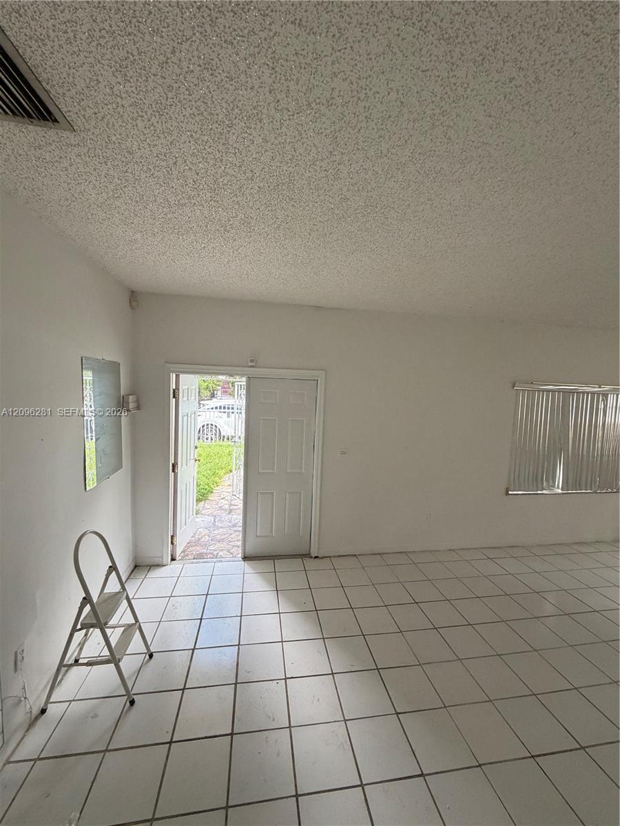 4824 NW 15th Court