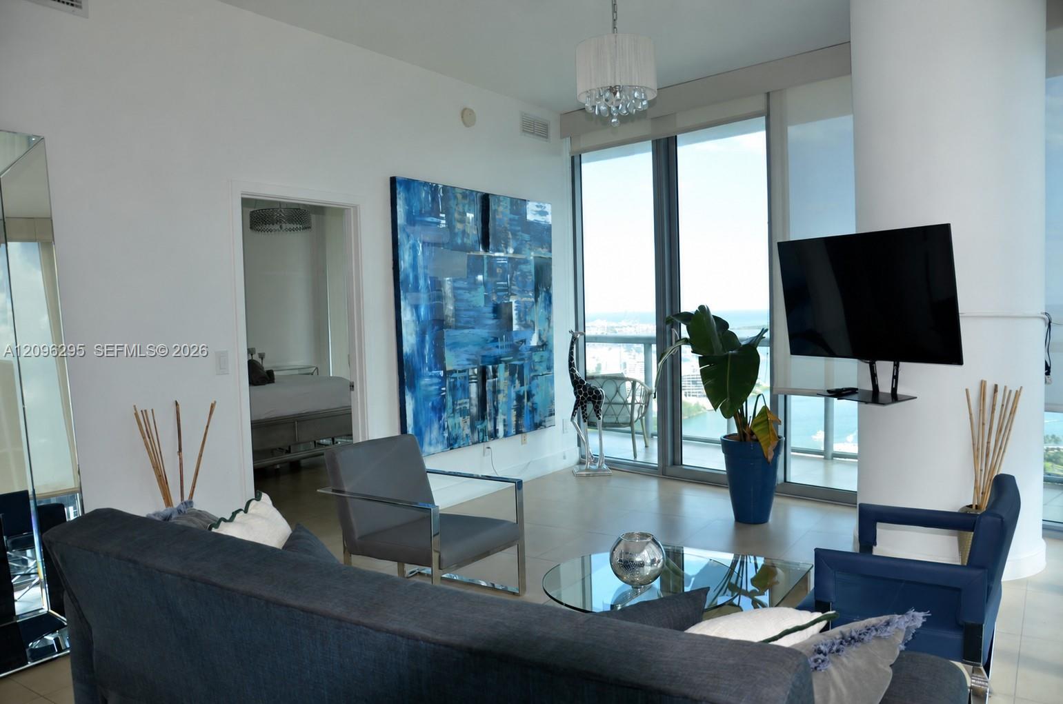 888 Biscayne Boulevard gallery image #10