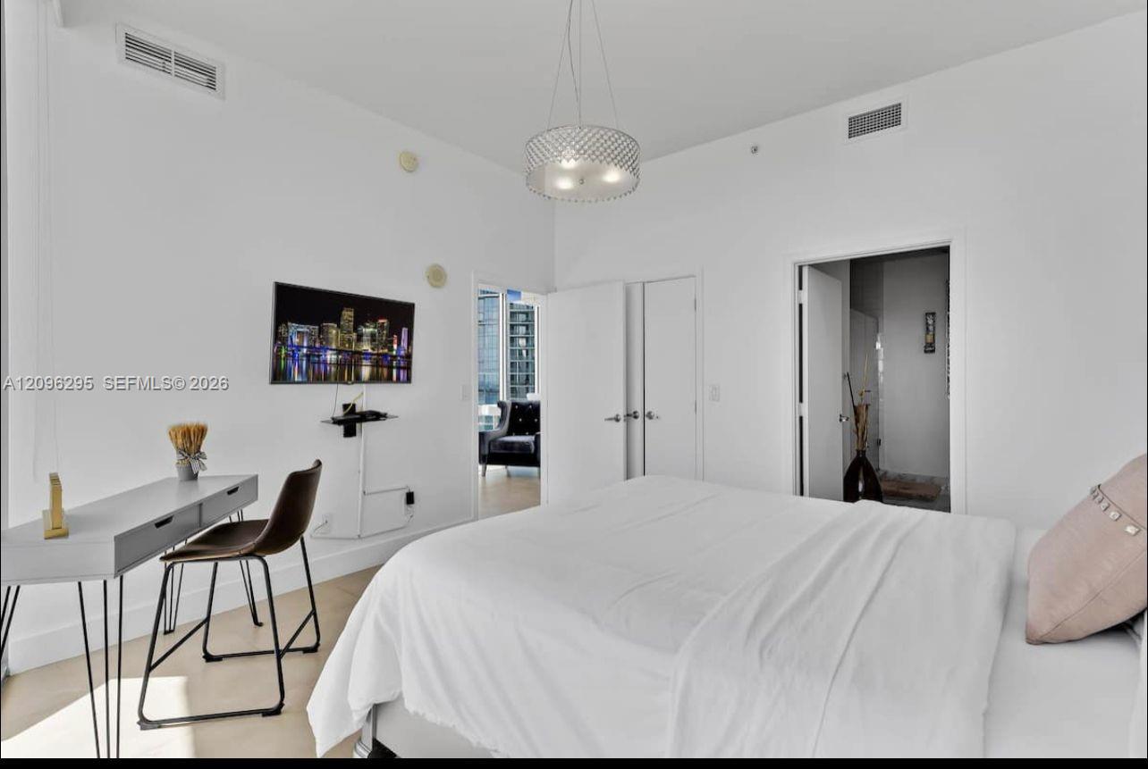 888 Biscayne Boulevard gallery image #13