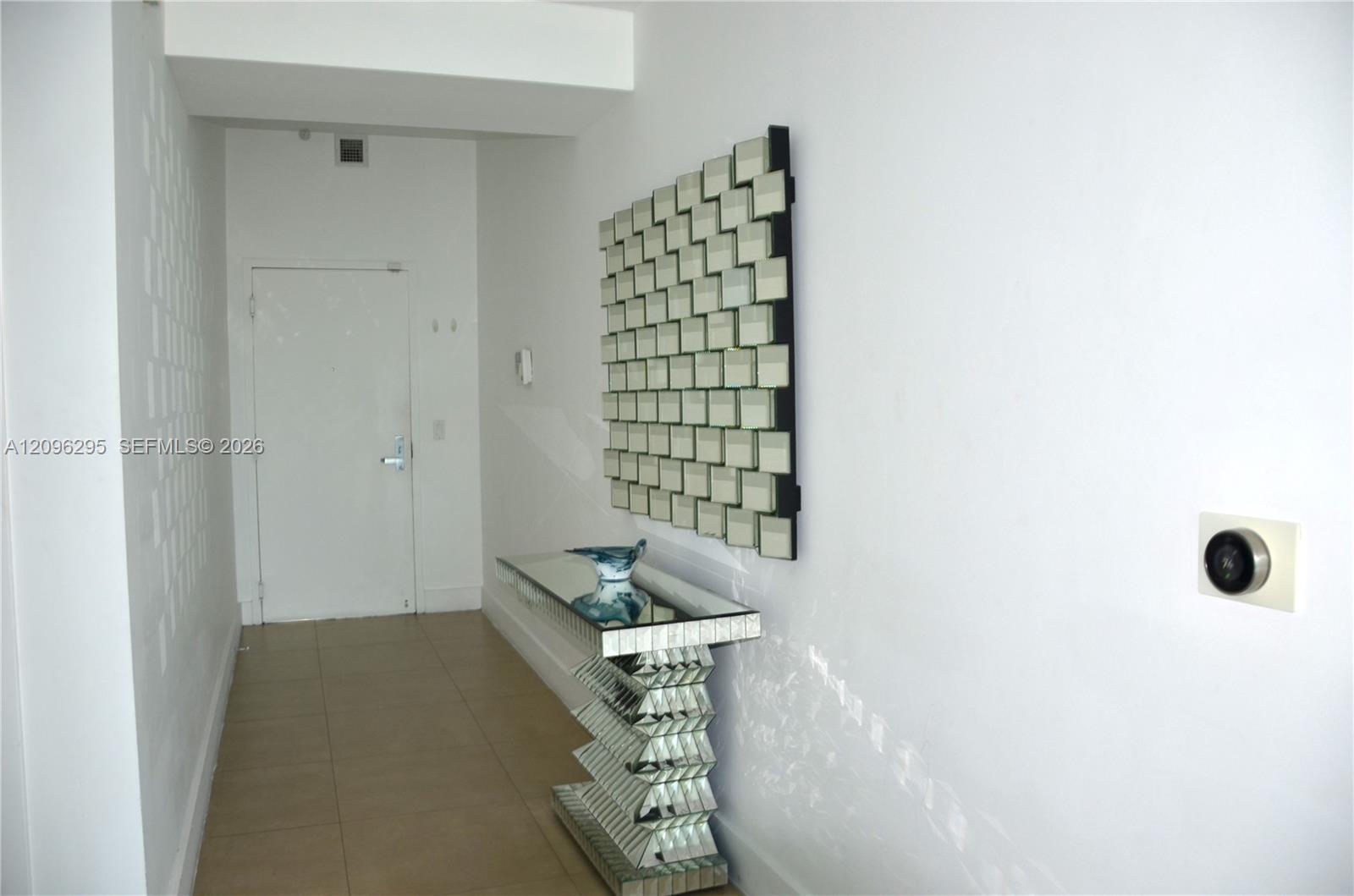 888 Biscayne Boulevard gallery image #2