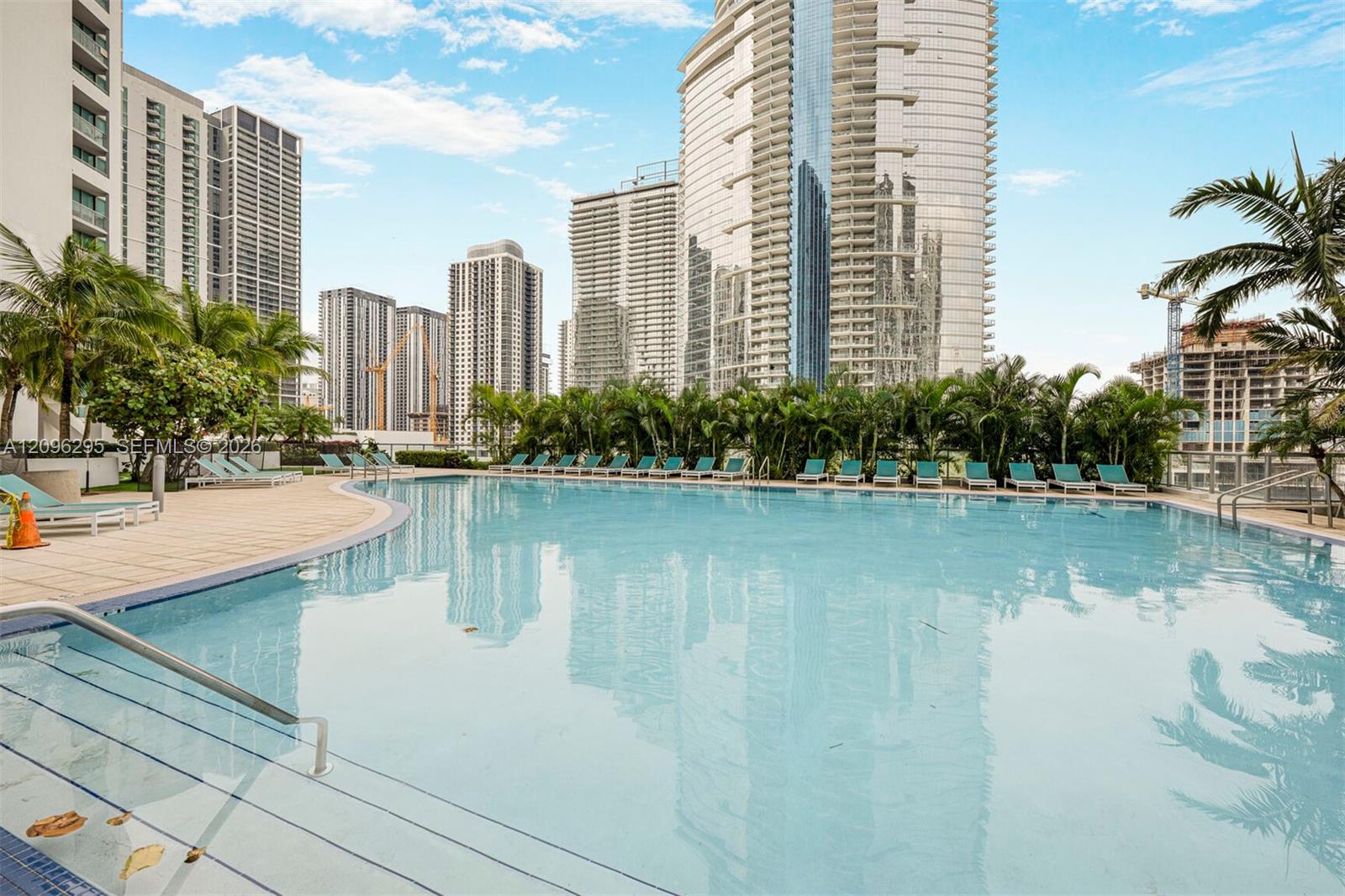 888 Biscayne Boulevard gallery image #22