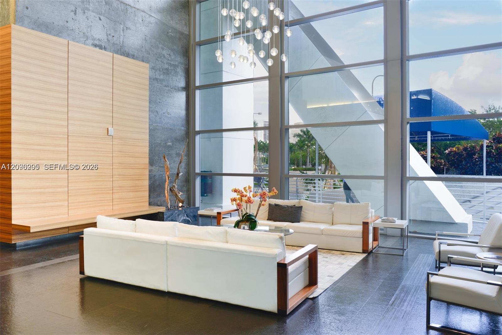 888 Biscayne Boulevard gallery image #32