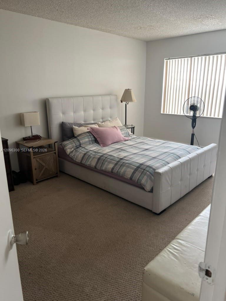 486 NW 165th St Road