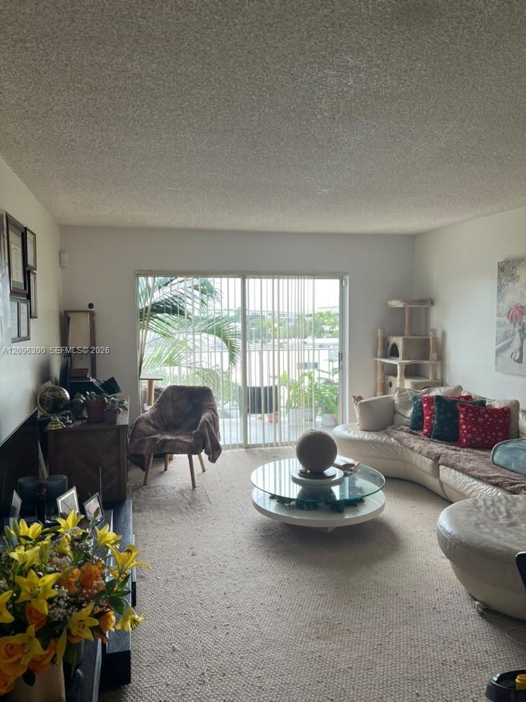 486 NW 165th St Road