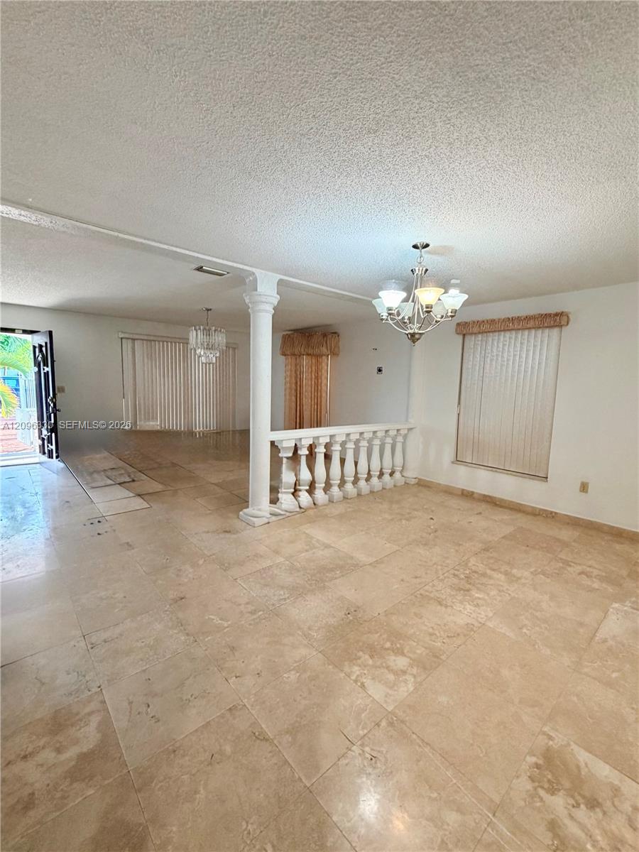 261 E 50th Street