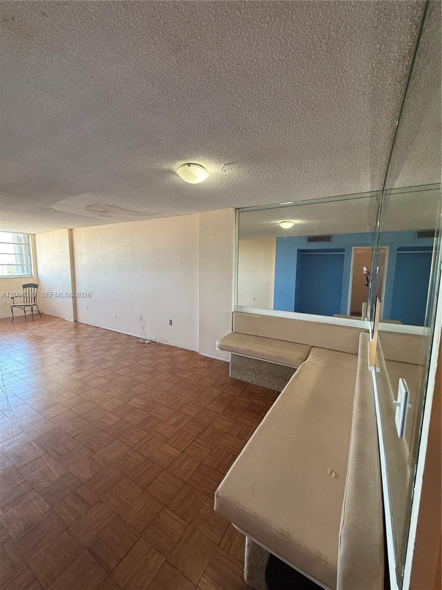 13155 Ixora Court