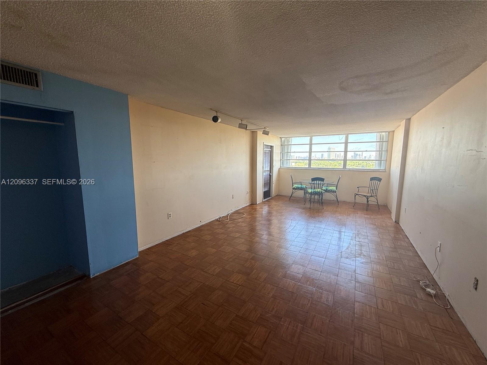13155 Ixora Court