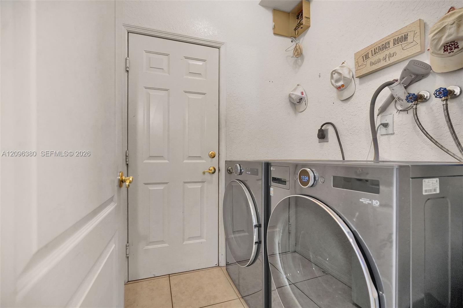 6114 SW 158th Pass