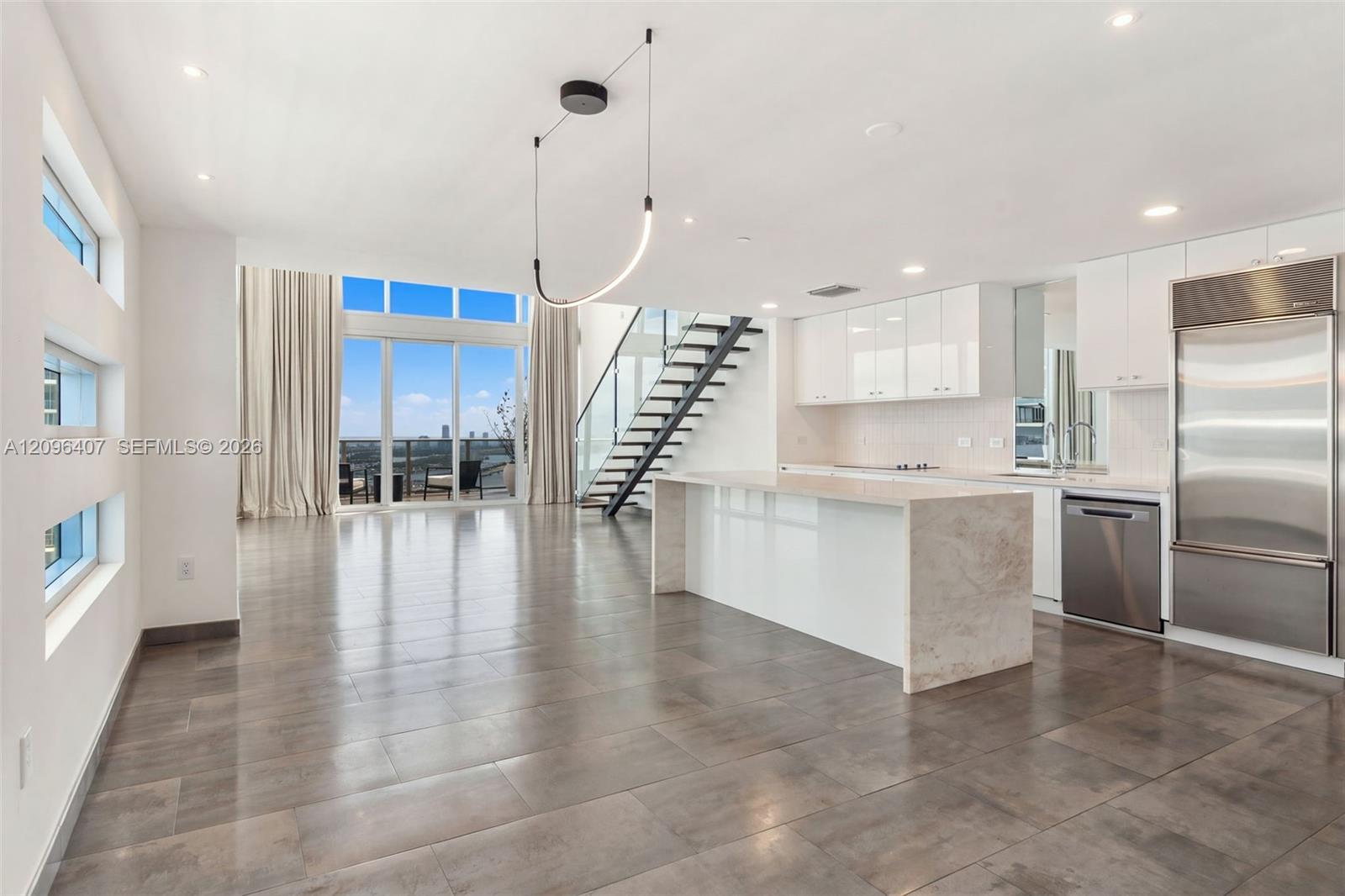 1040 Biscayne Boulevard gallery image #10